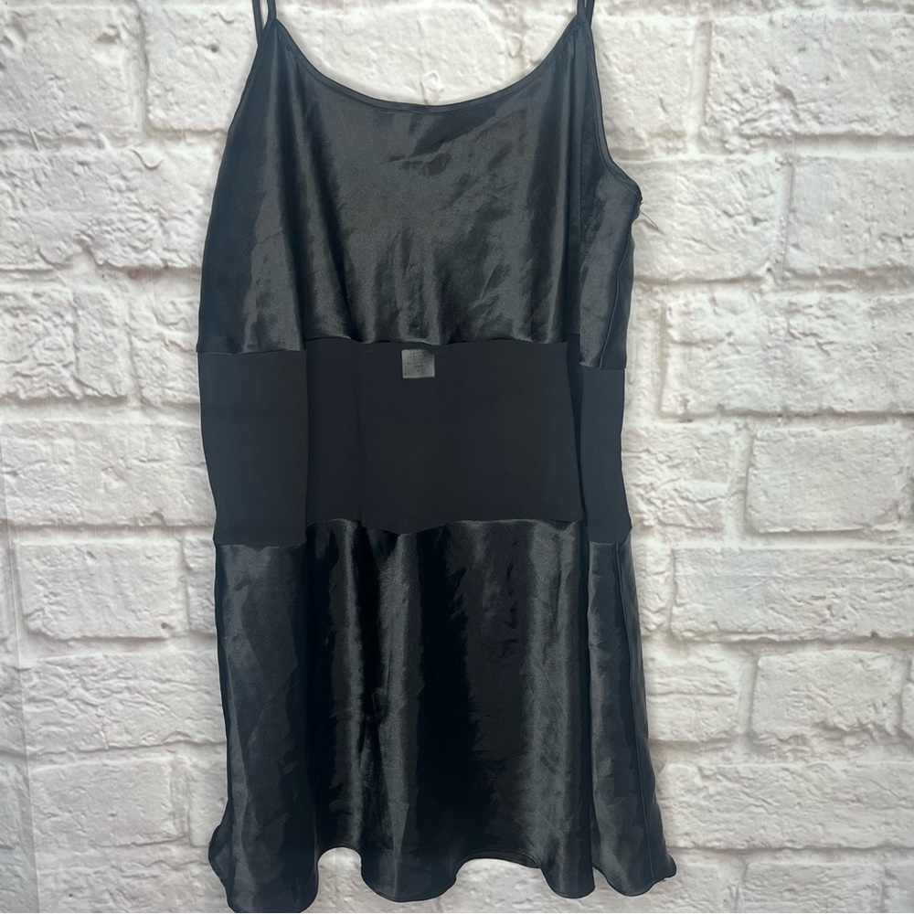 Frédérique Gown Slip Sheer‎ Black Women's Size Large